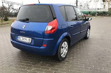Хетчбек Renault Megane Scenic 2007 в 
