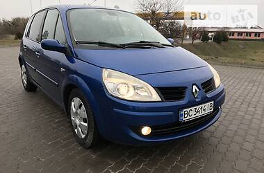 Хетчбек Renault Megane Scenic 2007 в 