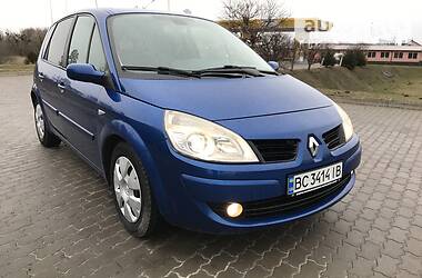 Хетчбек Renault Megane Scenic 2007 в 
