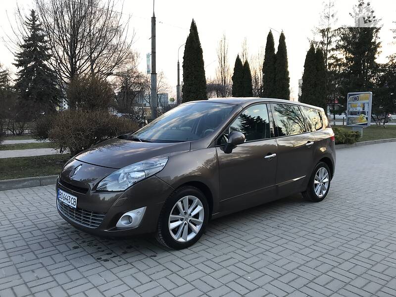 Універсал Renault Megane Scenic 2010 в Тернополі