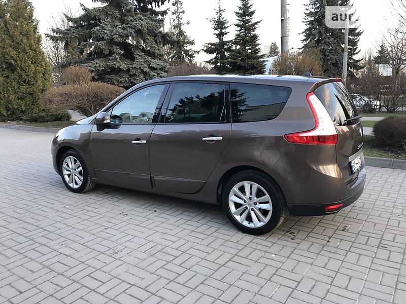 Універсал Renault Megane Scenic 2010 в Тернополі