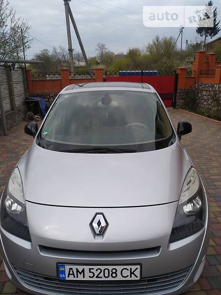 Renault Megane Scenic