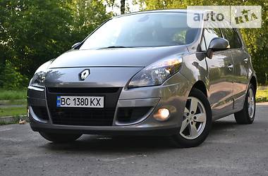 Універсал Renault Megane Scenic 2009 в Золочеві