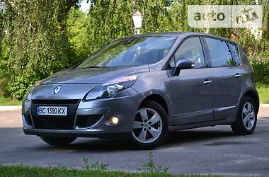 Універсал Renault Megane Scenic 2009 в Золочеві