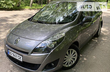Мінівен Renault Megane Scenic 2009 в 