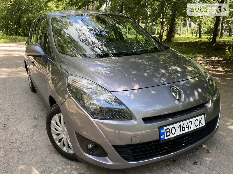 Мінівен Renault Megane Scenic 2009 в Тернополі