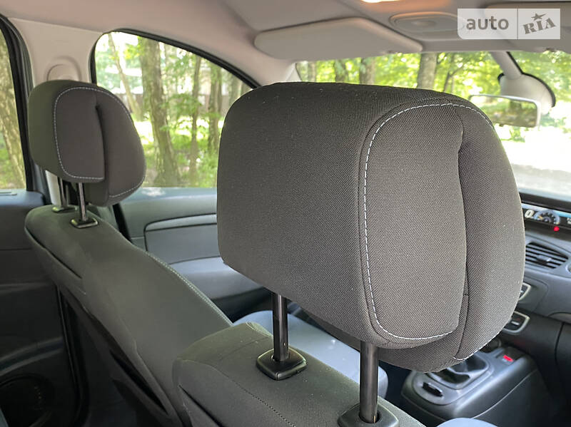 Мінівен Renault Megane Scenic 2009 в Тернополі