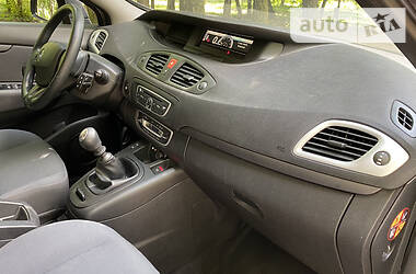 Мінівен Renault Megane Scenic 2009 в 