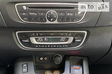 Мінівен Renault Megane Scenic 2009 в 