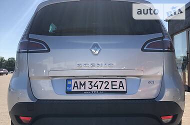 Мінівен Renault Megane Scenic 2015 в 