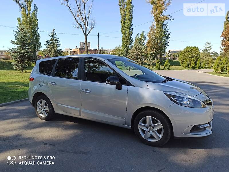 Универсал Renault Megane Scenic 2015 в Виннице