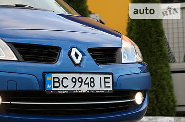 Минивэн Renault Megane Scenic 2006 в Трускавце