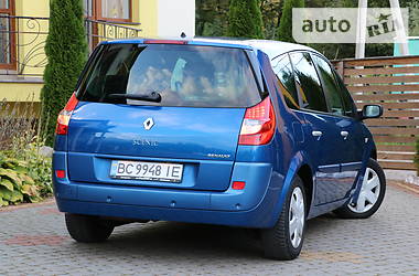 Минивэн Renault Megane Scenic 2006 в Трускавце