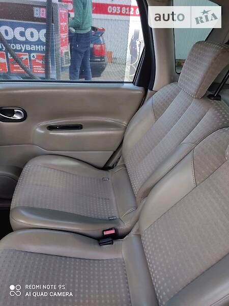 Минивэн Renault Megane Scenic 2005 в Коломые
