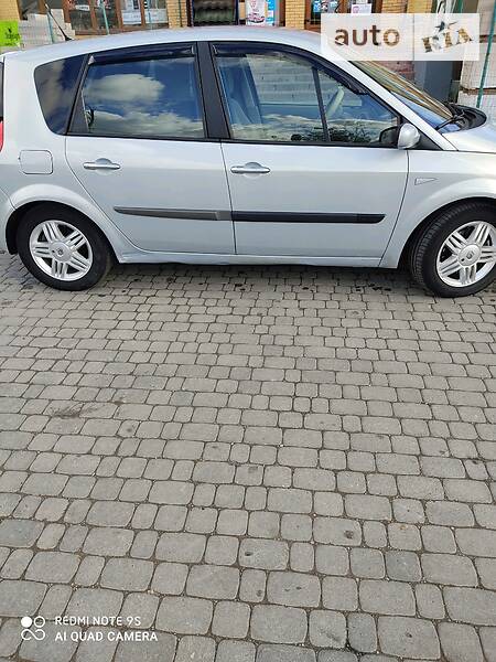 Минивэн Renault Megane Scenic 2005 в Коломые