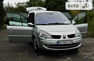 Мінівен Renault Megane Scenic 2006 в Рівному