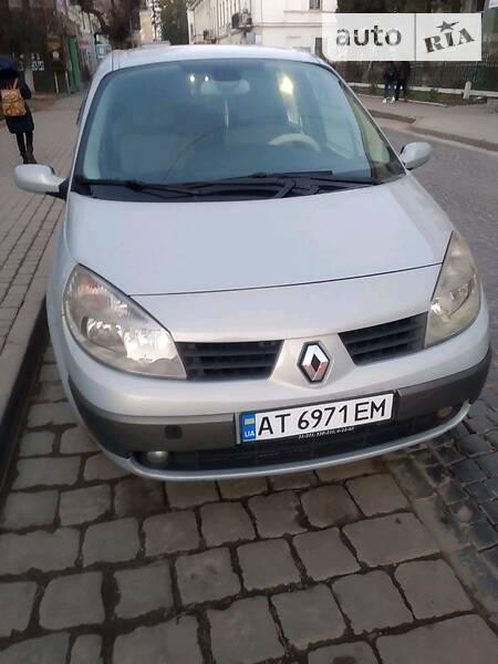 Мінівен Renault Megane Scenic 2005 в Коломиї