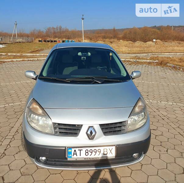 Минивэн Renault Megane Scenic 2006 в Ивано-Франковске