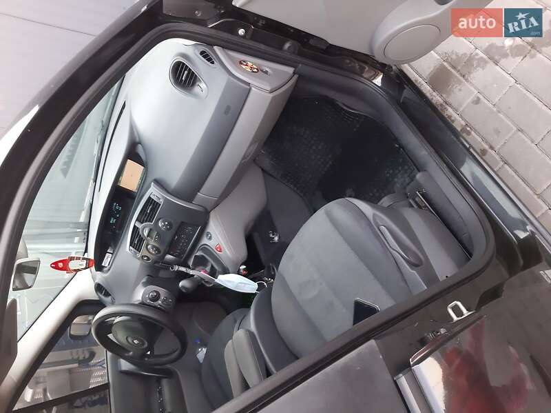 Минивэн Renault Megane Scenic 2007 в Ровно