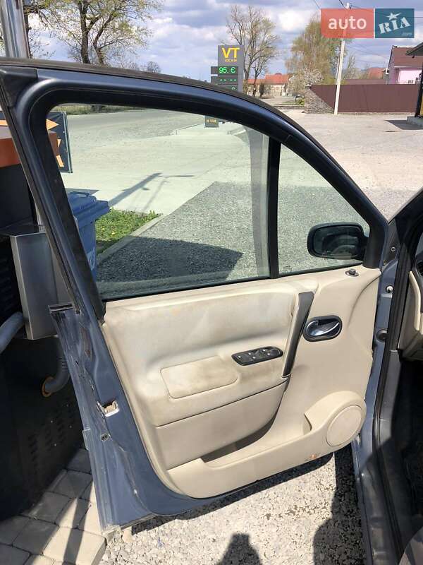 Минивэн Renault Megane Scenic 2007 в Виноградове