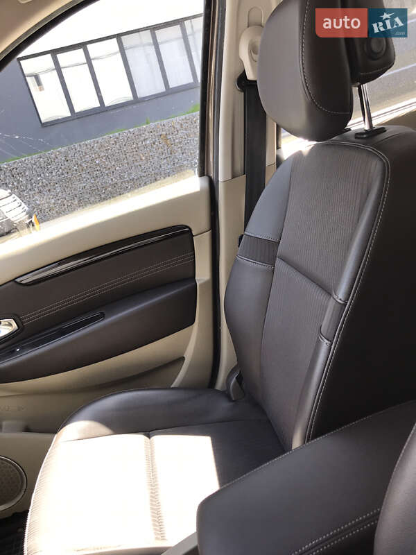 Мінівен Renault Megane Scenic 2010 в Івано-Франківську фото 14 Мінівен Renault Megane Scenic 2010 в Івано-Франківську