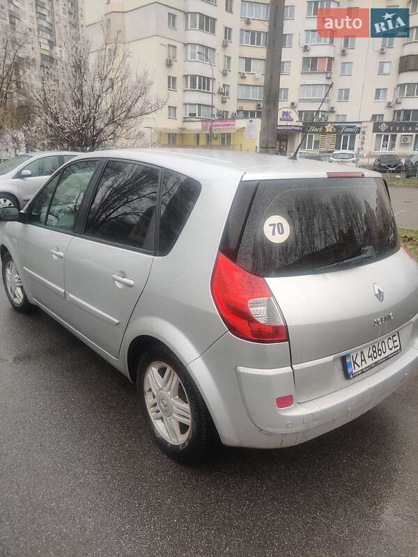 Минивэн Renault Megane Scenic 2007 в Киеве