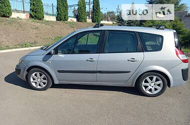 Минивэн Renault Megane Scenic 2005 в 