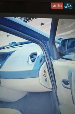 Минивэн Renault Megane Scenic 2005 в 