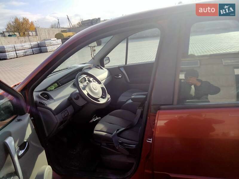 Минивэн Renault Megane Scenic 2007 в Хмельницком