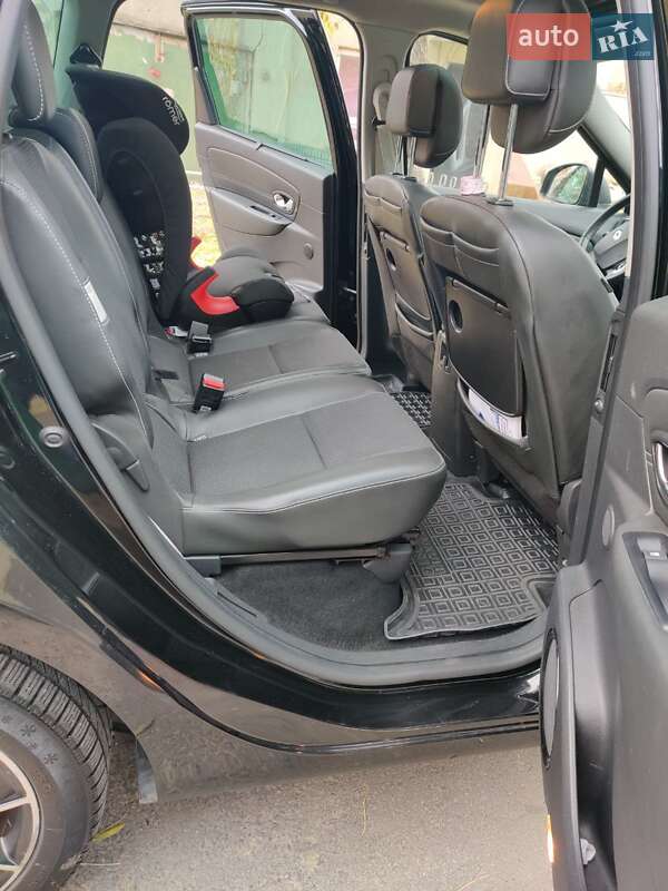 Мінівен Renault Megane Scenic 2013 в Одесі