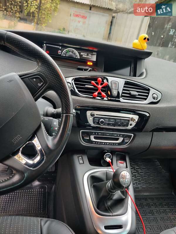 Мінівен Renault Megane Scenic 2013 в Одесі