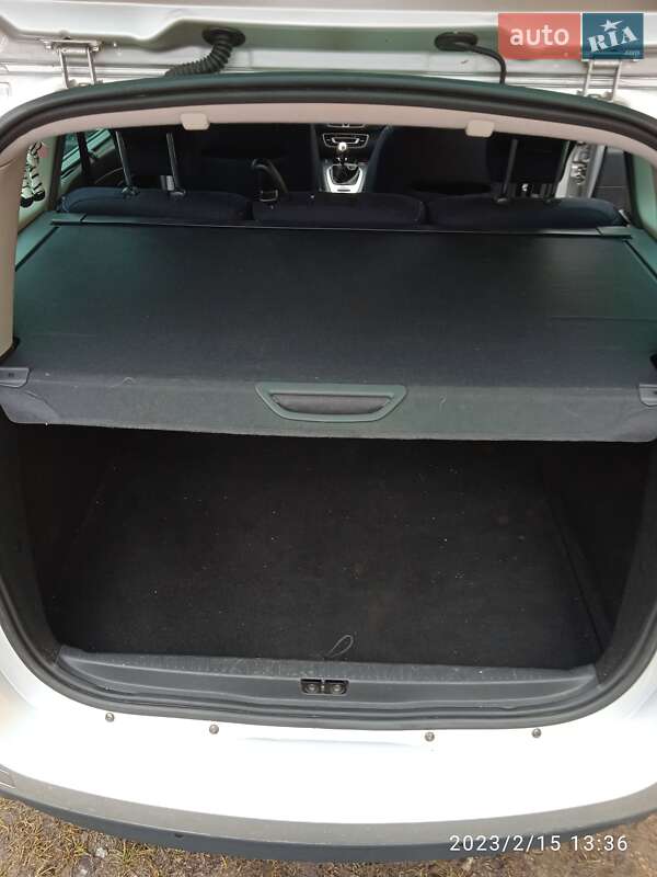 Минивэн Renault Megane Scenic 2011 в Изяславе