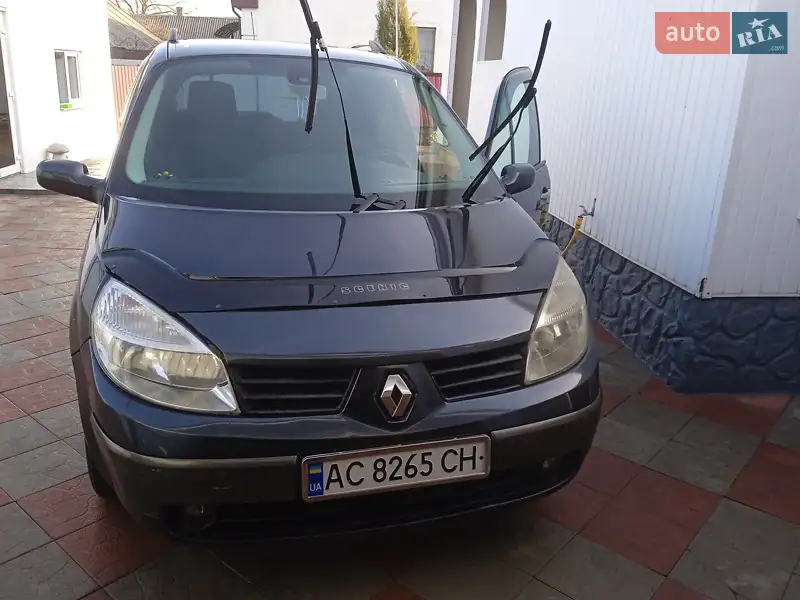 Renault Megane Scenic