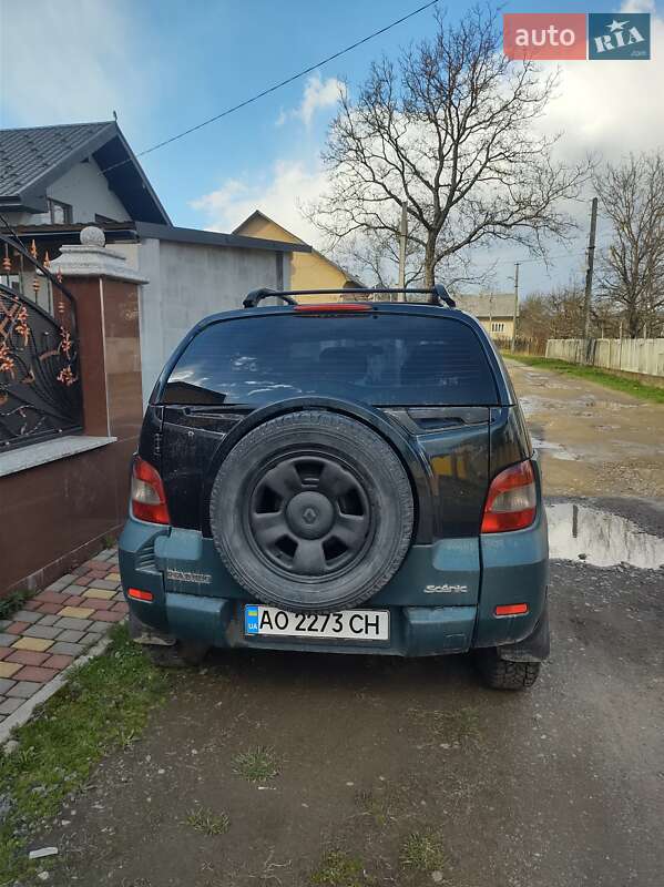 Минивэн Renault Megane Scenic 2001 в Тячеве