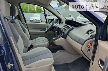 Минивэн Renault Megane Scenic 2005 в 