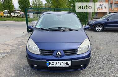 Минивэн Renault Megane Scenic 2005 в 