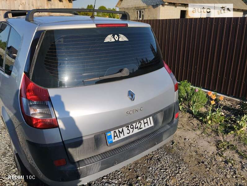 Минивэн Renault Megane Scenic 1999 в Романове