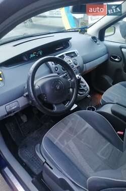 Мінівен Renault Megane Scenic 2004 в Луцьку