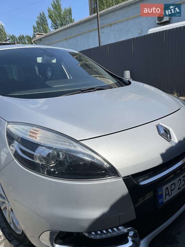 Мінівен Renault Megane Scenic 2013 в Запоріжжі