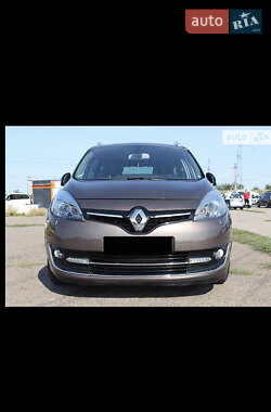 Мінівен Renault Megane Scenic 2013 в 