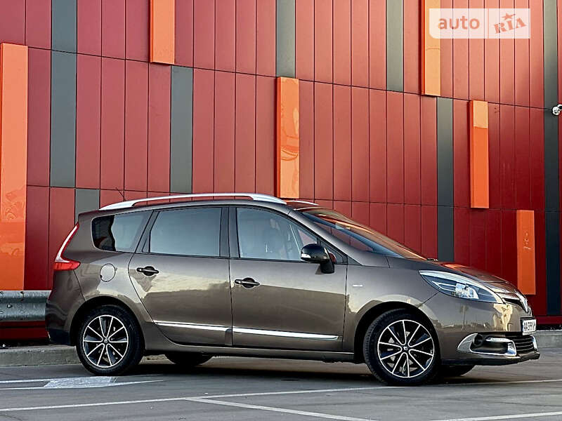 Мінівен Renault Megane Scenic 2012 в Києві фото 7 Мінівен Renault Megane Scenic 2012 в Києві