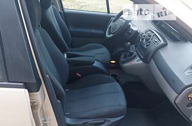 Минивэн Renault Megane Scenic 2006 в 