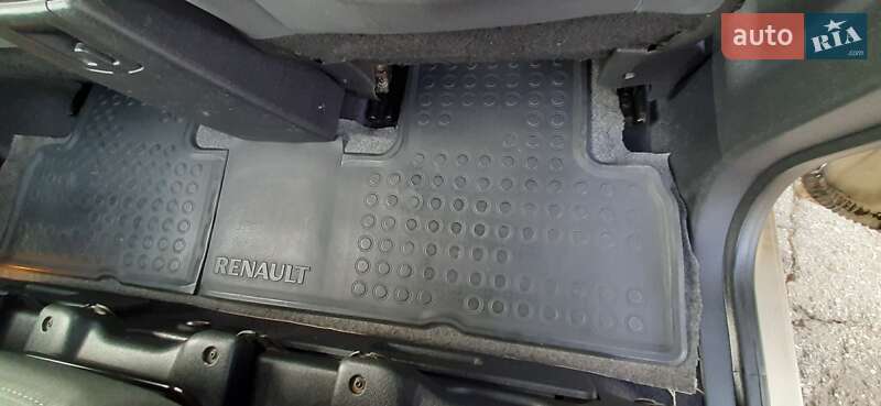 Мінівен Renault Megane Scenic 2009 в Тисмениці