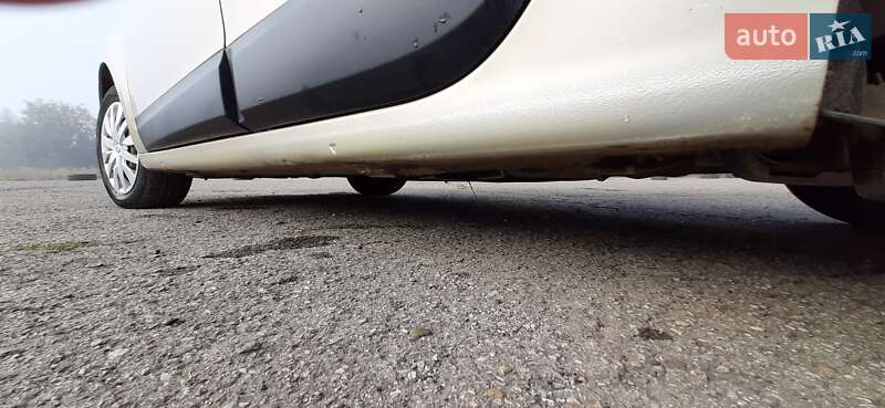 Мінівен Renault Megane Scenic 2009 в Тисмениці