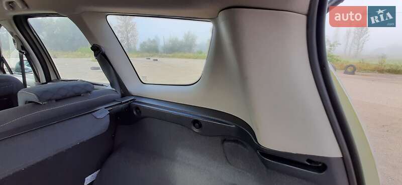 Мінівен Renault Megane Scenic 2009 в Тисмениці