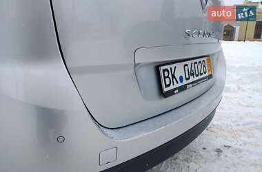 Мінівен Renault Megane Scenic 2015 в 