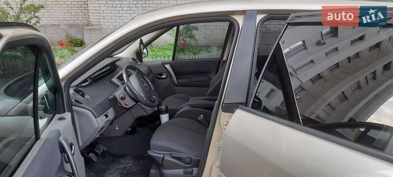 Мінівен Renault Megane Scenic 2006 в Харкові