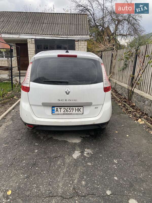 Мінівен Renault Megane Scenic 2010 в Звенигородці