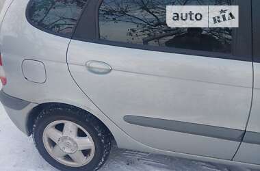 Минивэн Renault Megane Scenic 2003 в Звягеле