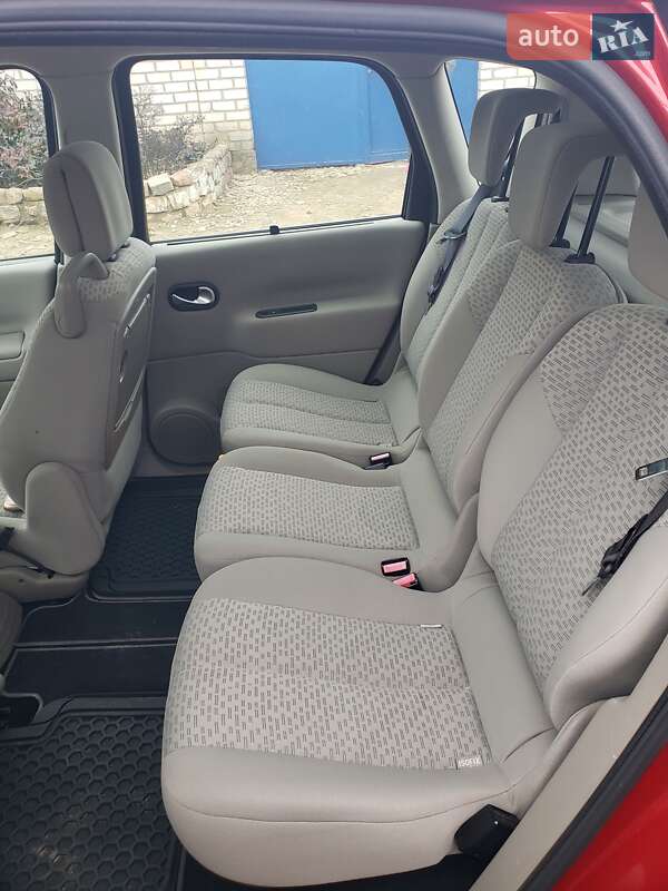 Минивэн Renault Megane Scenic 2006 в Николаеве